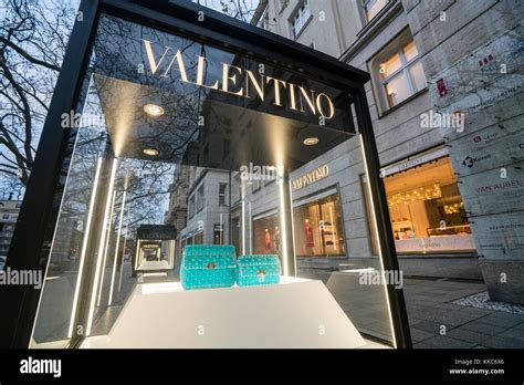 modegeschäft kudamm dior velentino|Valentino Berlin: Women and men collections, clothing, bags, .